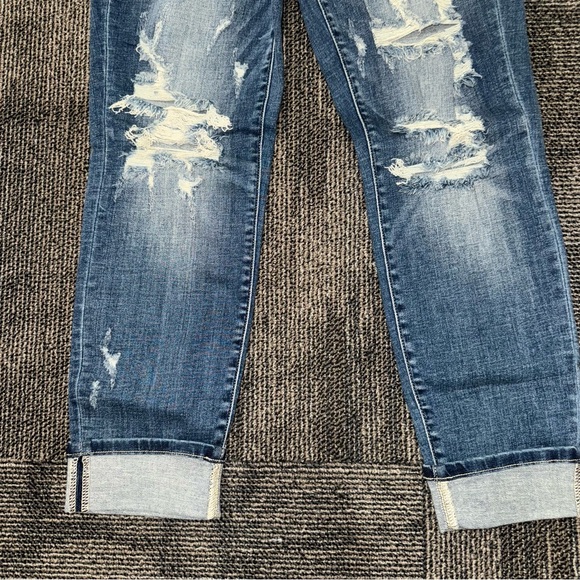 Judy Blue Mid Rise Boyfriend Jeans - Picture 6 of 7